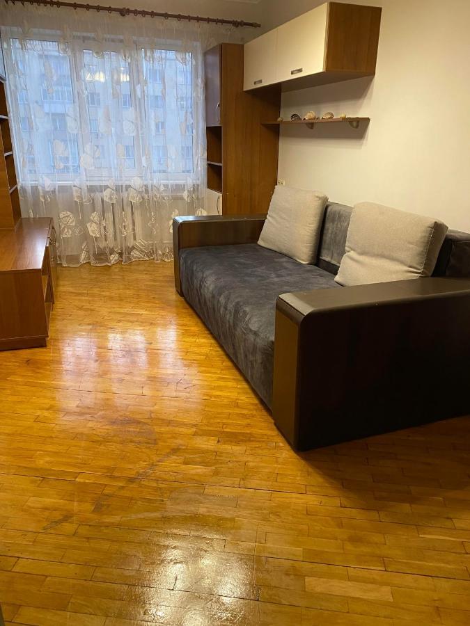 Apartment Next To Metro Station Pechersk Kijów Zewnętrze zdjęcie